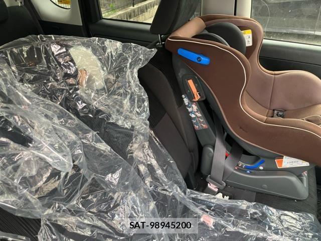 Daihatsu TANTO CUSTOM 2011-08 7225968-12