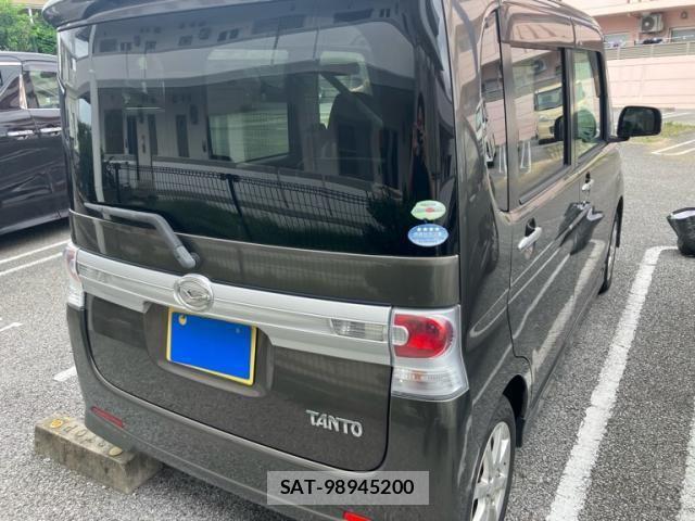 Daihatsu TANTO CUSTOM 2011-08 7225968-2