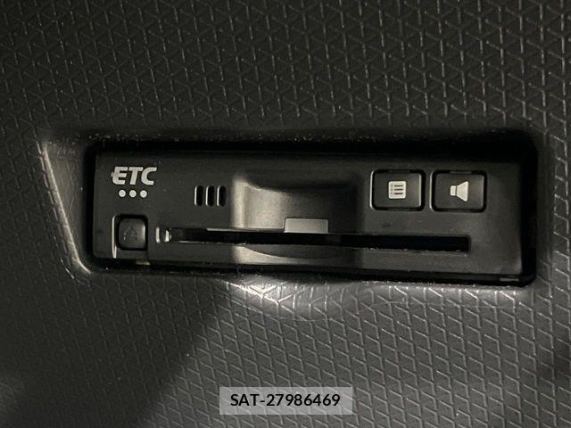 Daihatsu TANTO CUSTOM 2025-11 7226075-7