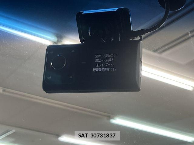 Daihatsu TANTO CUSTOM 2013-05 7252572-11