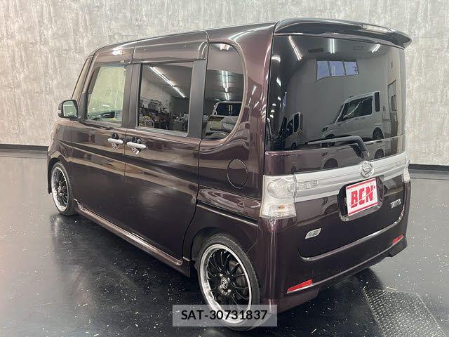 Daihatsu TANTO CUSTOM 2013-05 7252572-8
