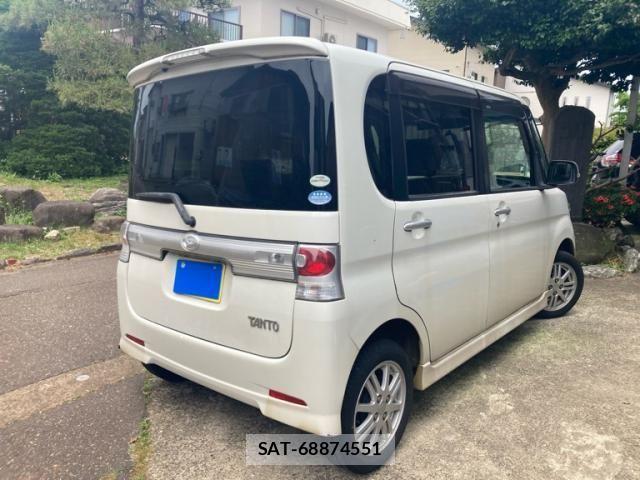 Daihatsu TANTO CUSTOM 2010-05 7252582-3