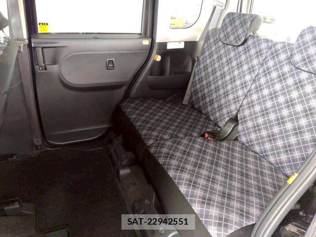 Daihatsu TANTO CUSTOM 2013-12 7252569-12