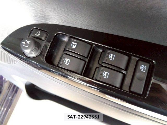 Daihatsu TANTO CUSTOM 2013-12 7252569-25