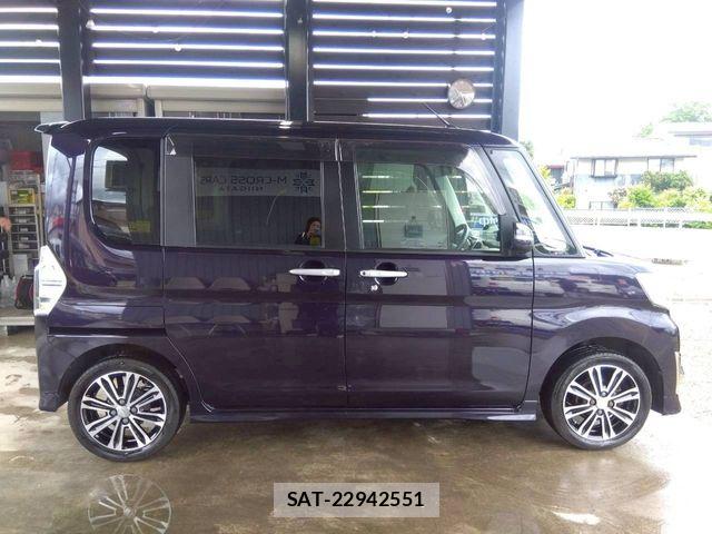 Daihatsu TANTO CUSTOM 2013-12 7252569-5