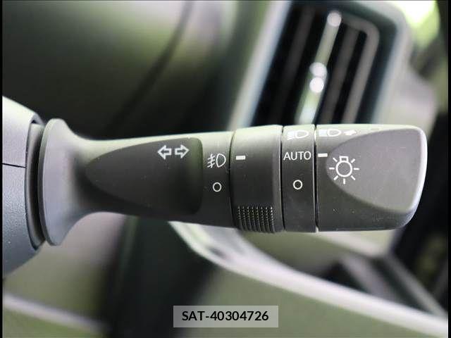 Daihatsu TANTO CUSTOM 2024-05 7252560-28