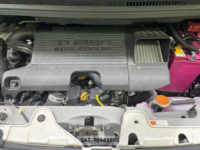 Daihatsu TANTO CUSTOM 2015-02 7273122-17
