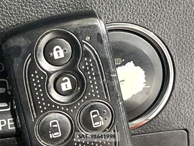 Daihatsu TANTO CUSTOM 2015-02 7273122-6