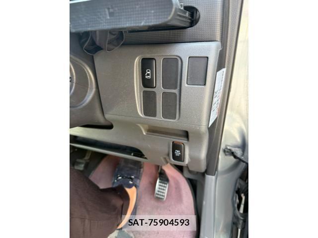 Daihatsu TANTO CUSTOM 2008-09 7273147-7