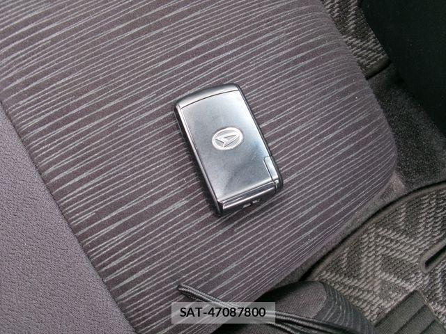 Daihatsu TANTO CUSTOM 2013-07 7273134-17