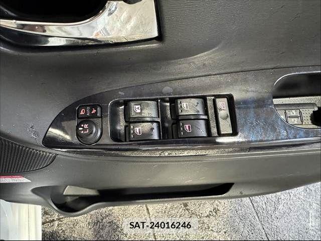 Daihatsu TANTO CUSTOM 2018-06 7273119-28