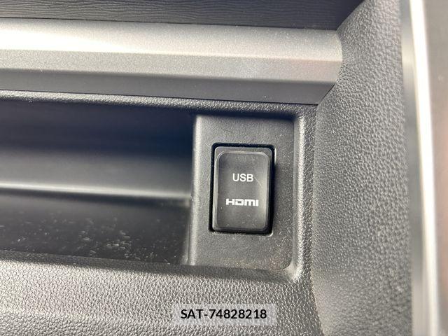 Daihatsu TANTO CUSTOM 2018-11 7273120-23