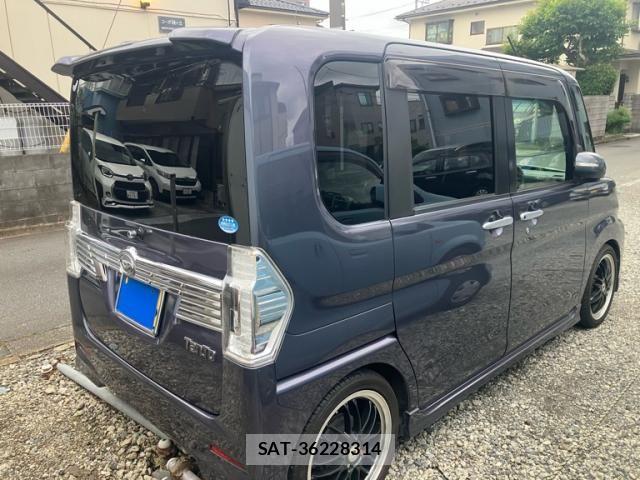 Daihatsu TANTO CUSTOM 2015-12 7273133-3