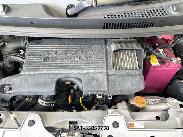 Daihatsu TANTO CUSTOM 2017-11 7330596-17