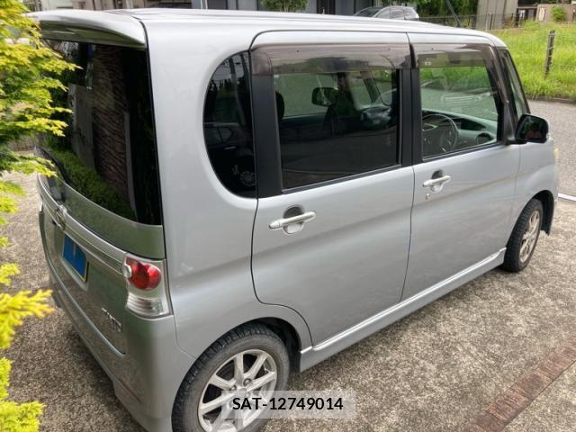 Daihatsu TANTO CUSTOM 2011-08 7330611-2