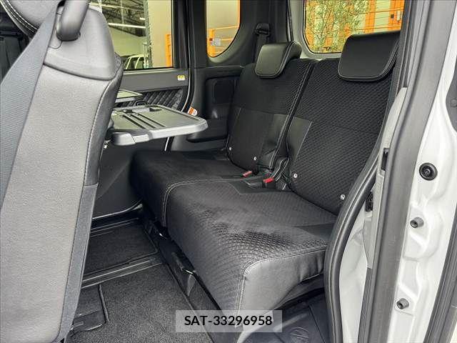 Daihatsu TANTO CUSTOM 2020-07 7330588-17