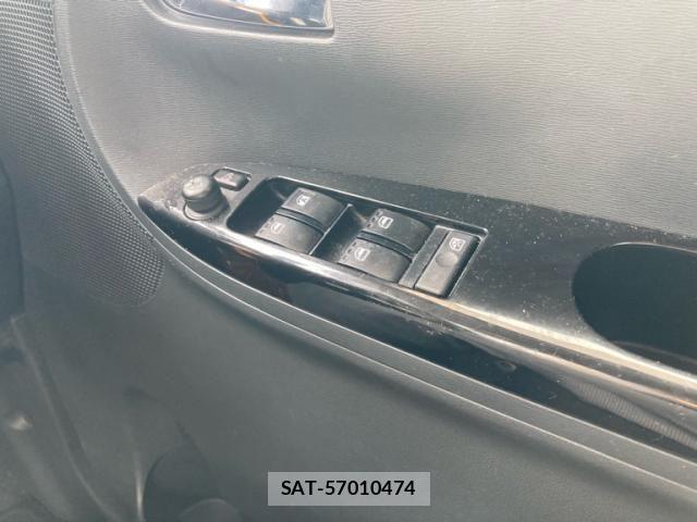 Daihatsu TANTO CUSTOM 2014-01 7330614-16
