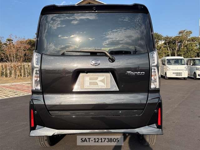 Daihatsu TANTO CUSTOM 2023-11 7330572-11
