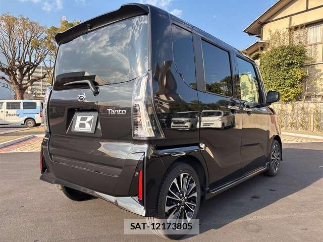 Daihatsu TANTO CUSTOM 2023-11 7330572-12