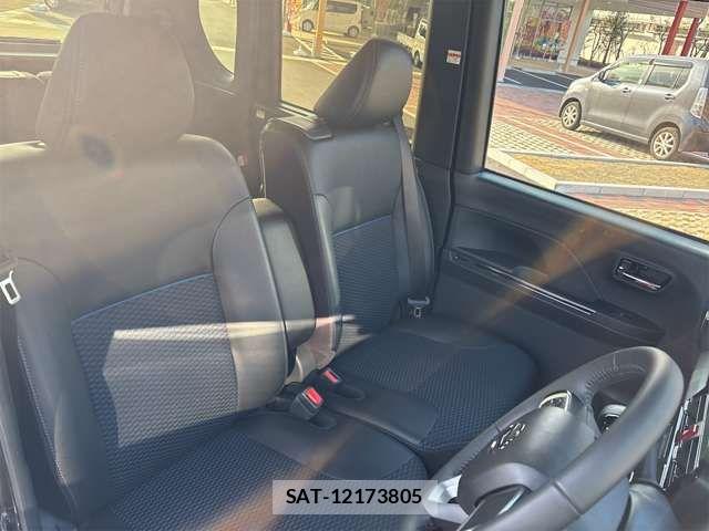 Daihatsu TANTO CUSTOM 2023-11 7330572-15