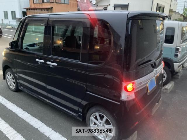 Daihatsu TANTO CUSTOM 2011-05 7330622-2