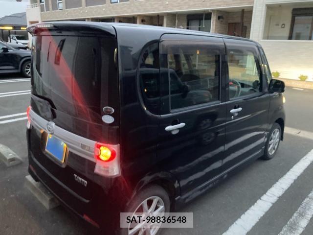 Daihatsu TANTO CUSTOM 2011-05 7330622-3