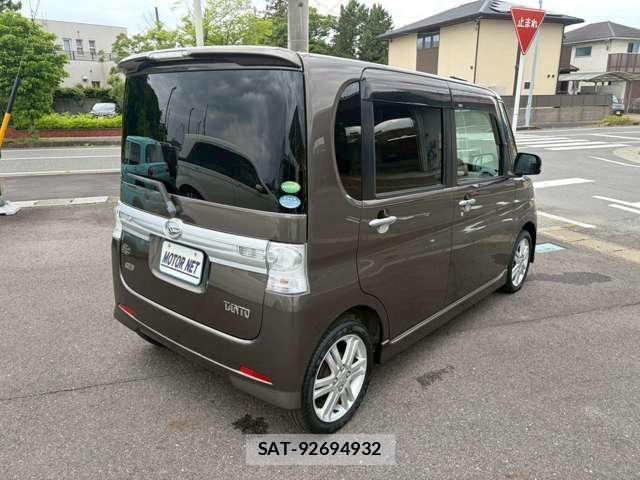 Daihatsu TANTO CUSTOM 2013-08 7330612-29
