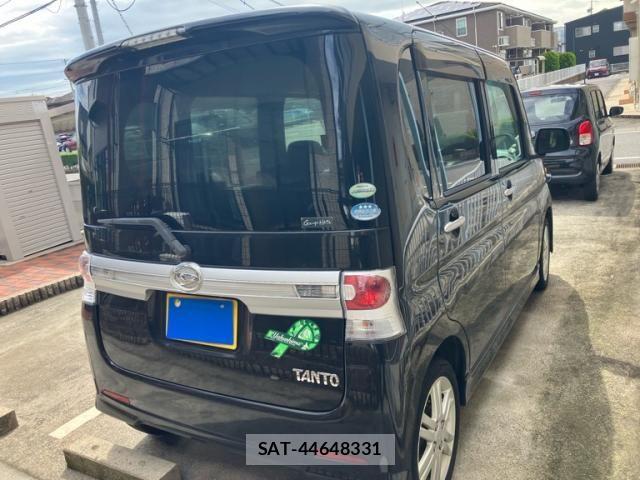 Daihatsu TANTO CUSTOM 2011-03 7330621-2