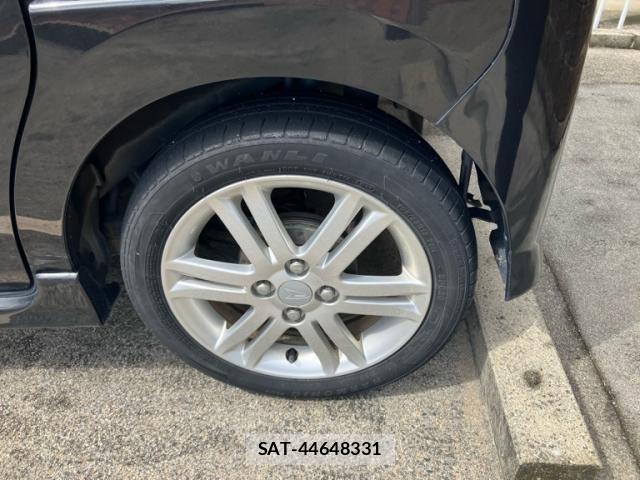 Daihatsu TANTO CUSTOM 2011-03 7330621-6