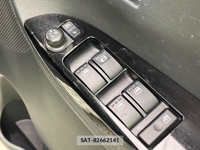 Daihatsu TANTO CUSTOM 2016-07 7330605-6
