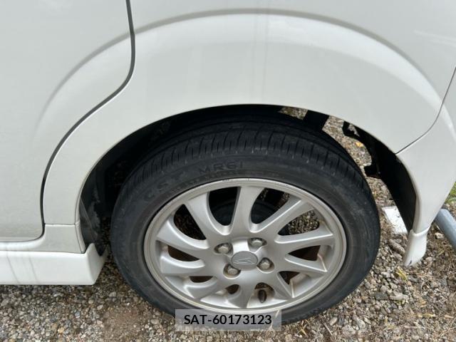 Daihatsu TANTO CUSTOM 2006-12 7330623-6