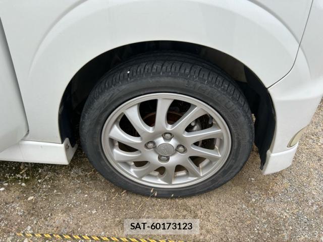 Daihatsu TANTO CUSTOM 2006-12 7330623-7