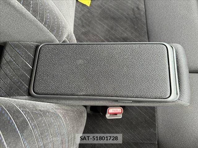 Daihatsu TANTO CUSTOM 2017-12 7330607-26