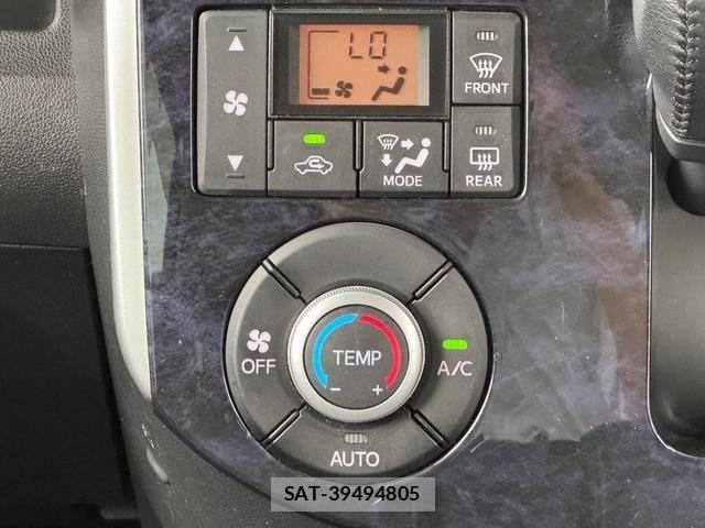 Daihatsu TANTO CUSTOM 2017-06 7360145-24