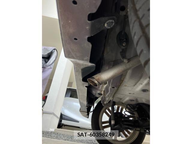 Daihatsu TANTO CUSTOM 2009-10 7394486-9