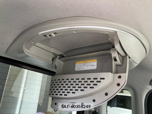 Daihatsu TANTO CUSTOM 2009-10 7394486-18