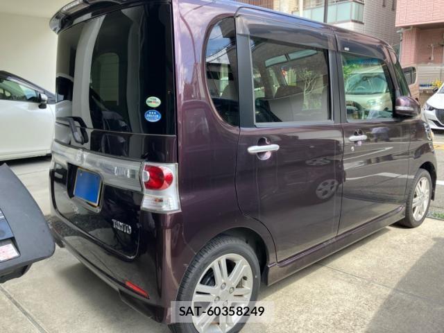 Daihatsu TANTO CUSTOM 2009-10 7394486-8