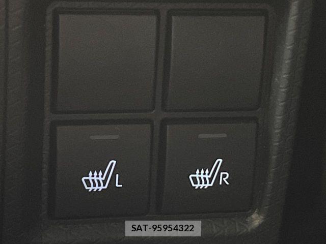 Daihatsu TANTO CUSTOM 2022-01 7394468-6