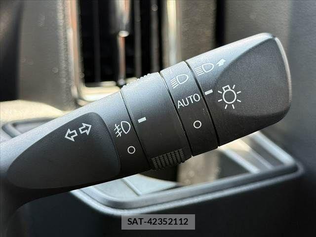 Daihatsu TANTO CUSTOM 2023-08 7458342-23