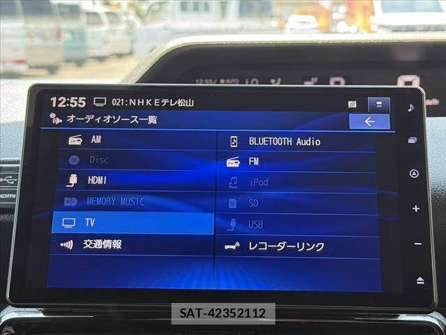 Daihatsu TANTO CUSTOM 2023-08 7458342-4