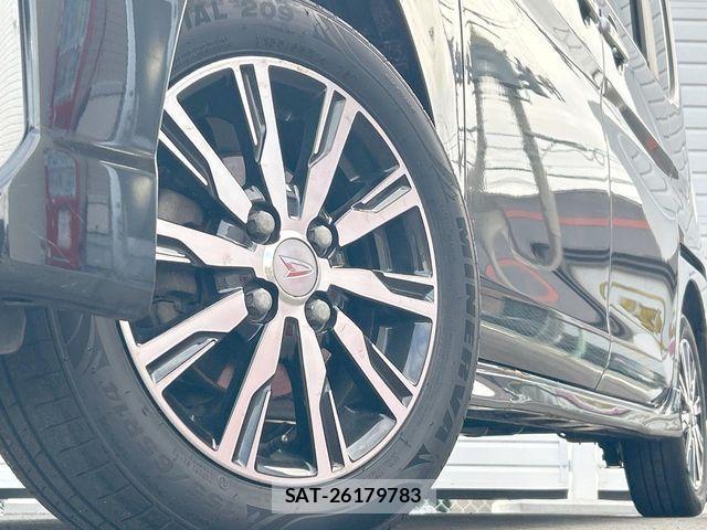 Daihatsu TANTO CUSTOM 2017-05 7458369-19