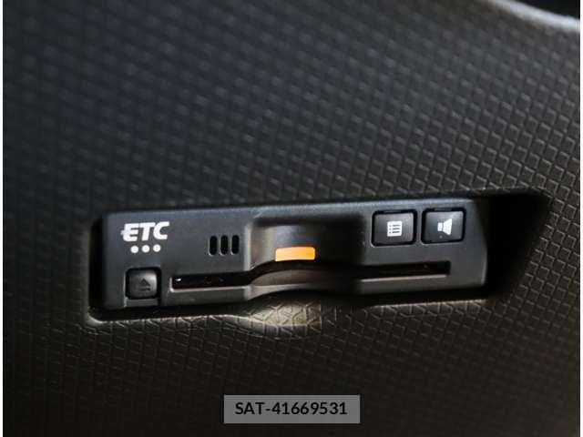 Daihatsu TANTO CUSTOM 2025-10 7458334-5