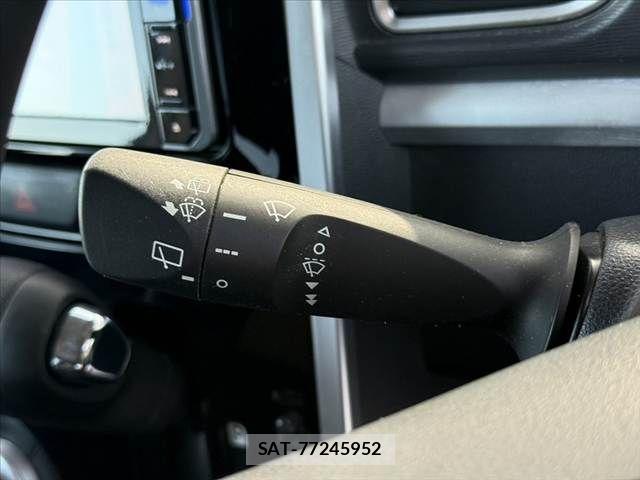 Daihatsu TANTO CUSTOM 2017-03 7458366-21