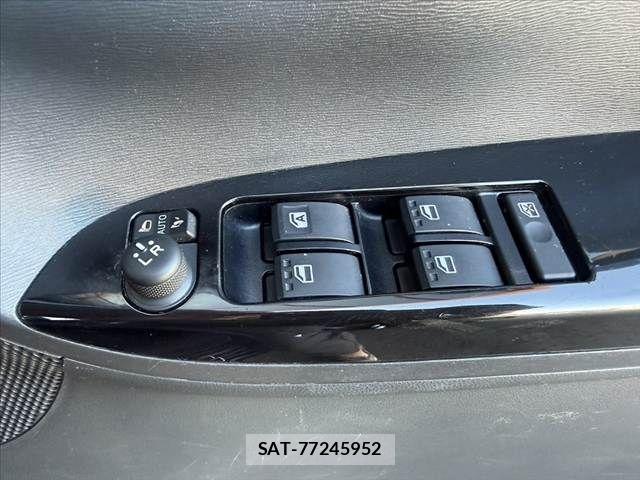 Daihatsu TANTO CUSTOM 2017-03 7458366-25
