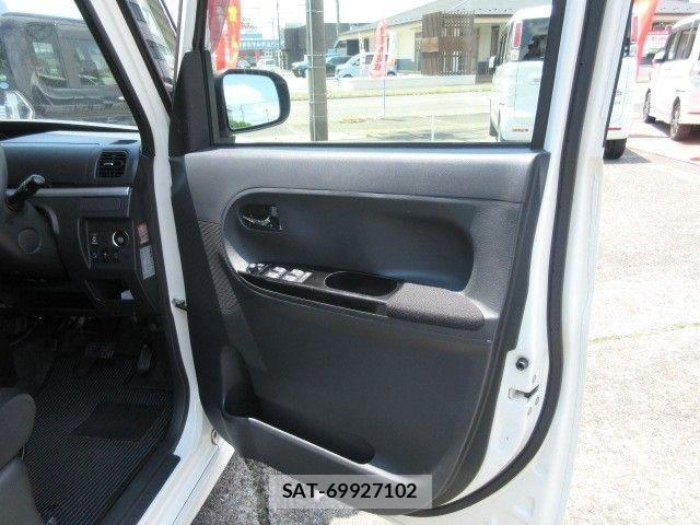 Daihatsu TANTO CUSTOM 2014-12 7458363-18