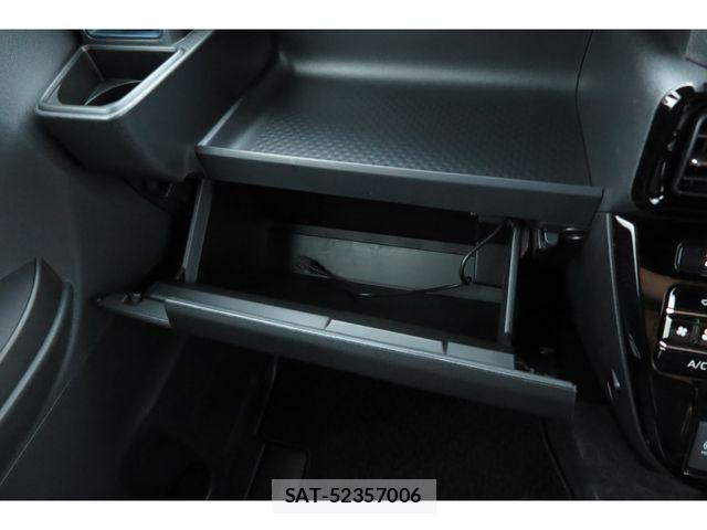 Daihatsu TANTO CUSTOM 2022-10 7458335-23