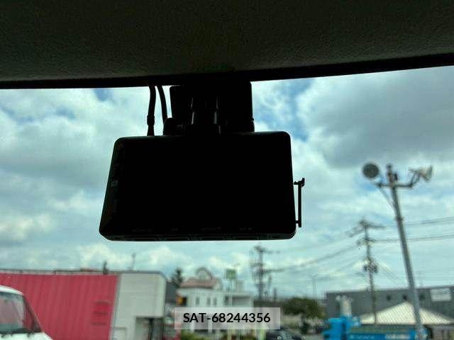 Daihatsu TANTO CUSTOM 2014-01 7458376-23