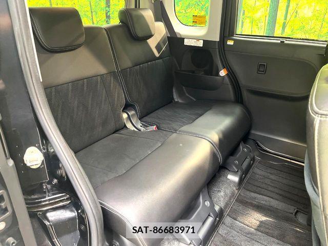 Daihatsu TANTO CUSTOM 2019-01 7458352-8