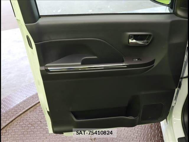 Daihatsu TANTO CUSTOM 2025-11 7458338-28
