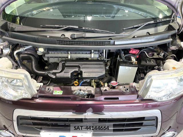Daihatsu TANTO CUSTOM 2013-09 7458379-17